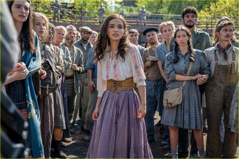 what genre is the hunger games|The Hunger Games: The Ballad of Songbirds & Snakes.